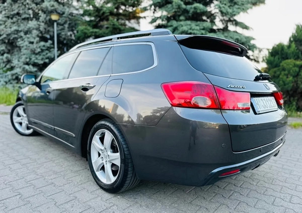 Honda Accord cena 29900 przebieg: 179400, rok produkcji 2008 z Szczecin małe 562